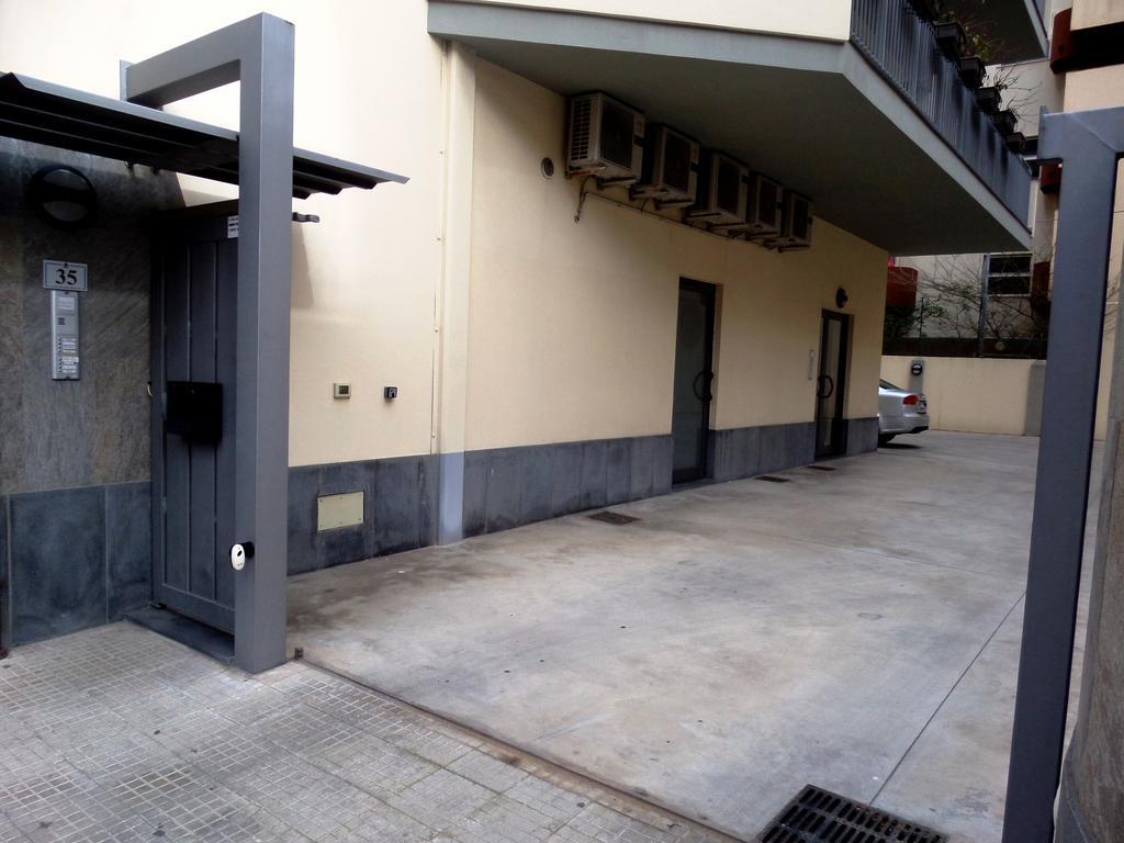 Nerissa Holiday Apartment Milazzo Buitenkant foto