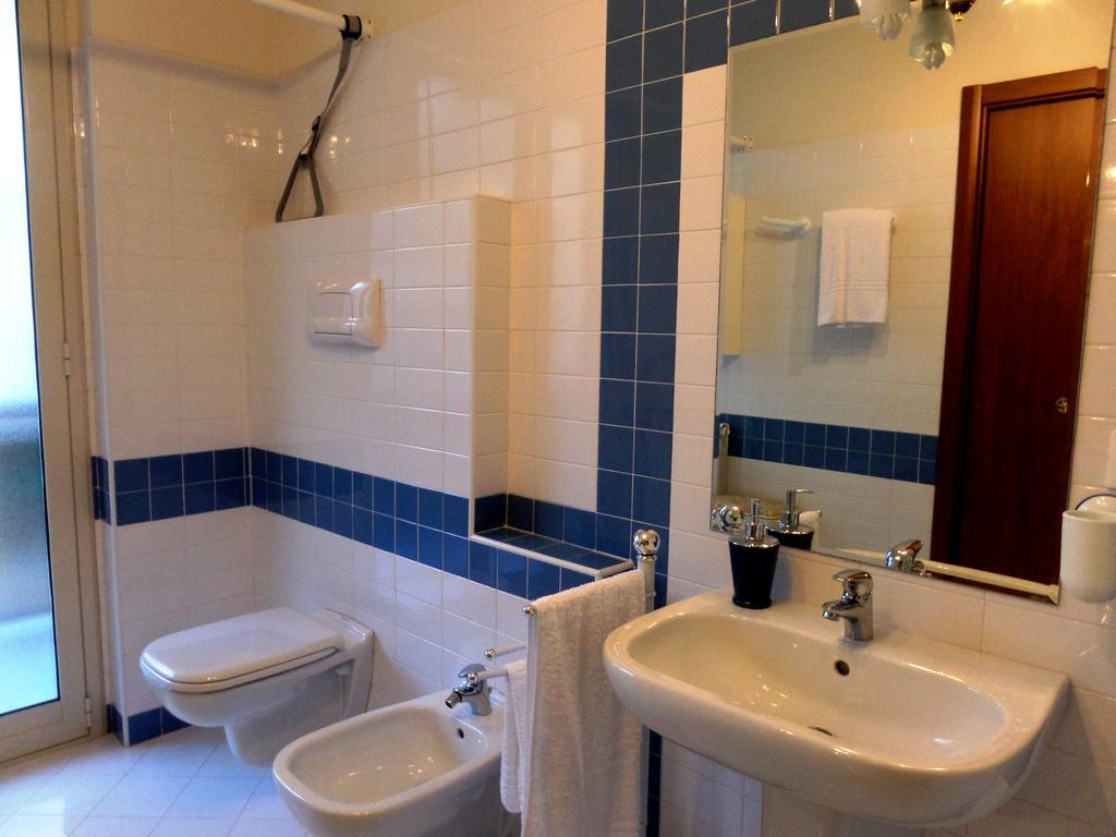 Nerissa Holiday Apartment Milazzo Buitenkant foto