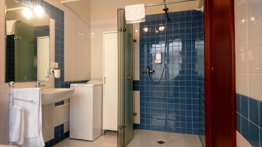 Nerissa Holiday Apartment Milazzo Buitenkant foto